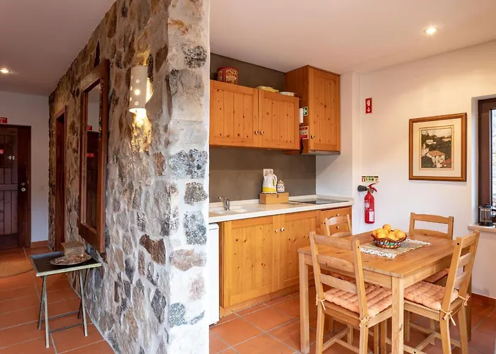 Aldeia De Xisto - Casa Amarela
